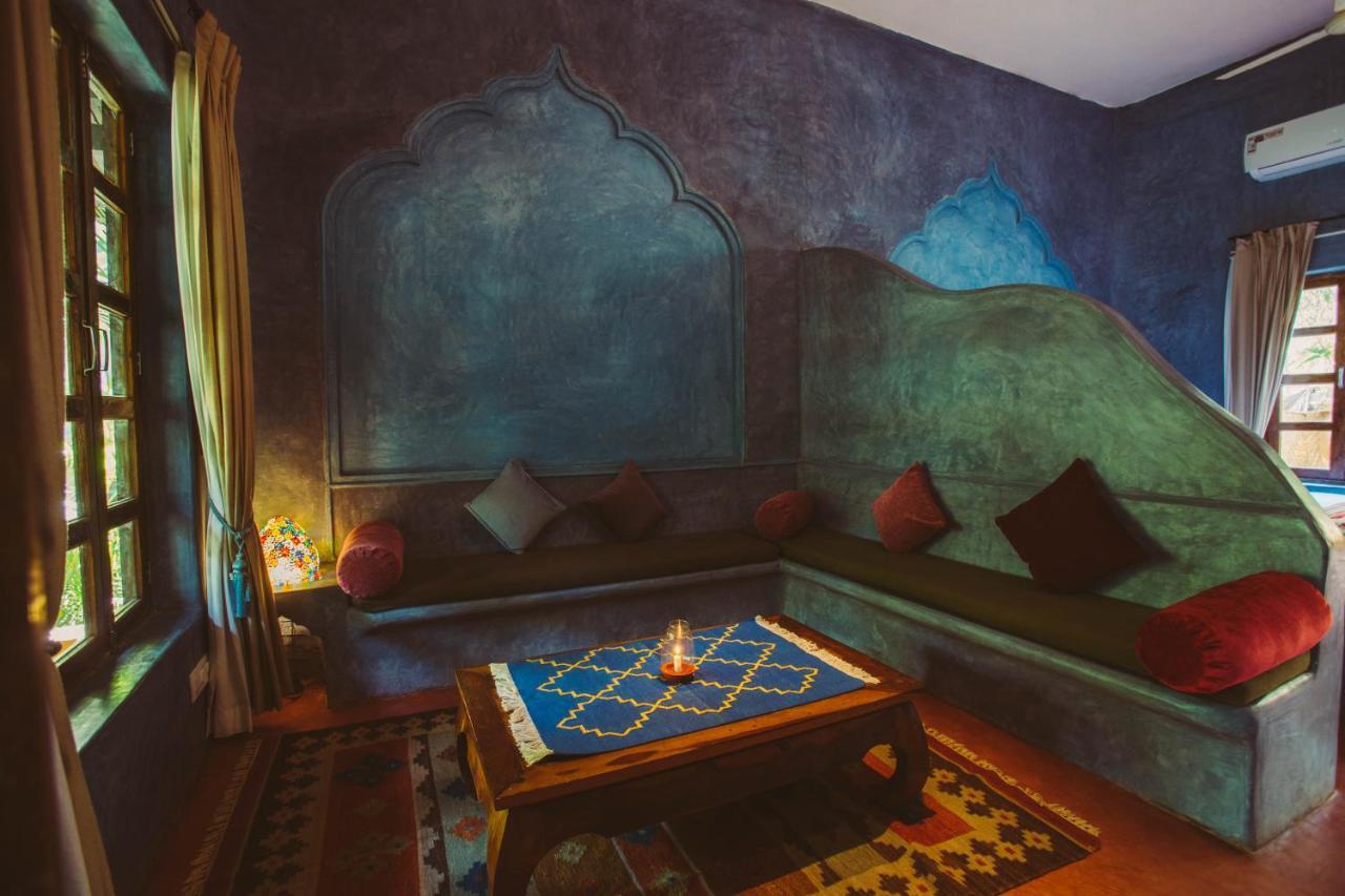 Devarya Wellness Beach Resort Morjim Luaran gambar